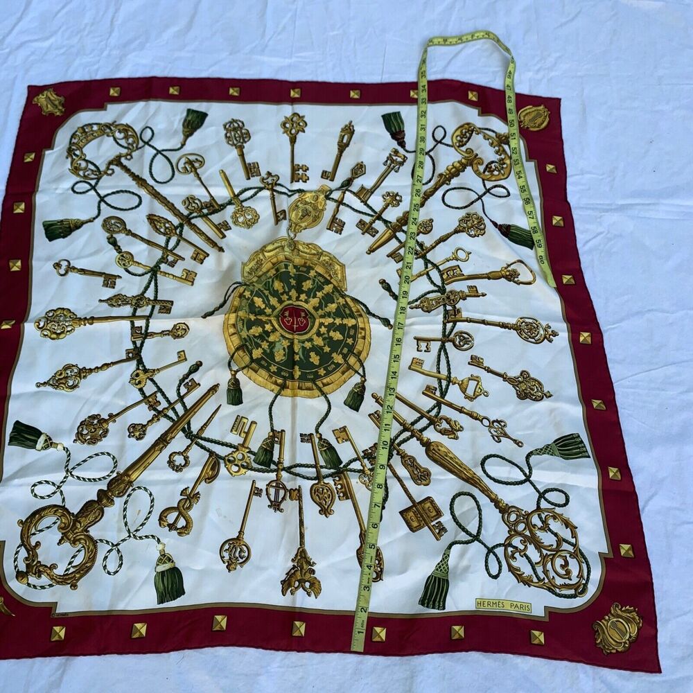 Vintage HERMÈS Keys Les Cles 100% Silk Square Scarf Womens 34” - Picture 8 of 9